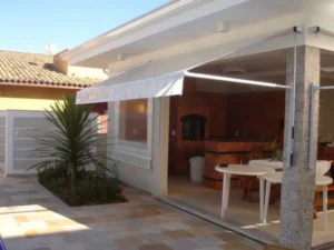 Toldo Articulado para Chuva: Saiba quanto custa + dicas